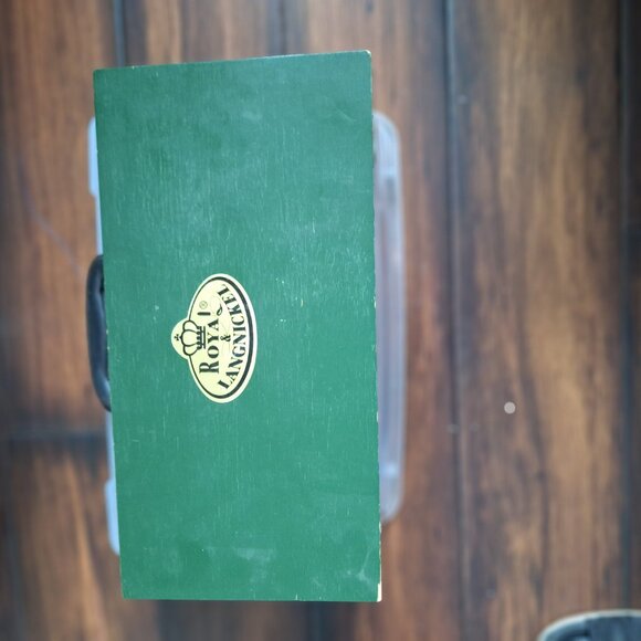 Royal & Langnickel Oil Paint Set - Picture 3 of 3